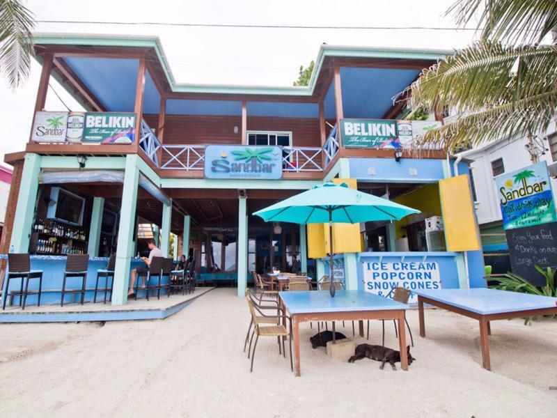 Sandbar Beachfront Hostel & Restaurant San Pedro  Ngoại thất bức ảnh